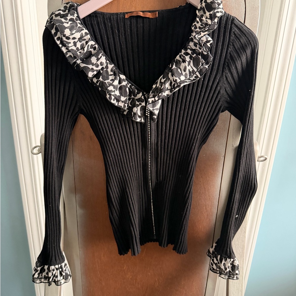 Belldini Black Ribbed Zip-Up Ruffle Trim Top | Size M